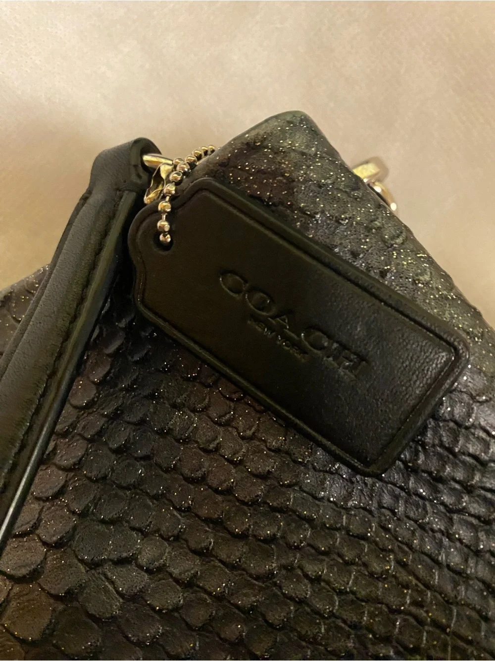 Great bag only used a few times in excellent condition